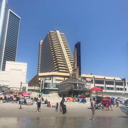 2Br Condo On The Boardwalk With 3 Baths Cozysuites Atlantic City Exterior photo
